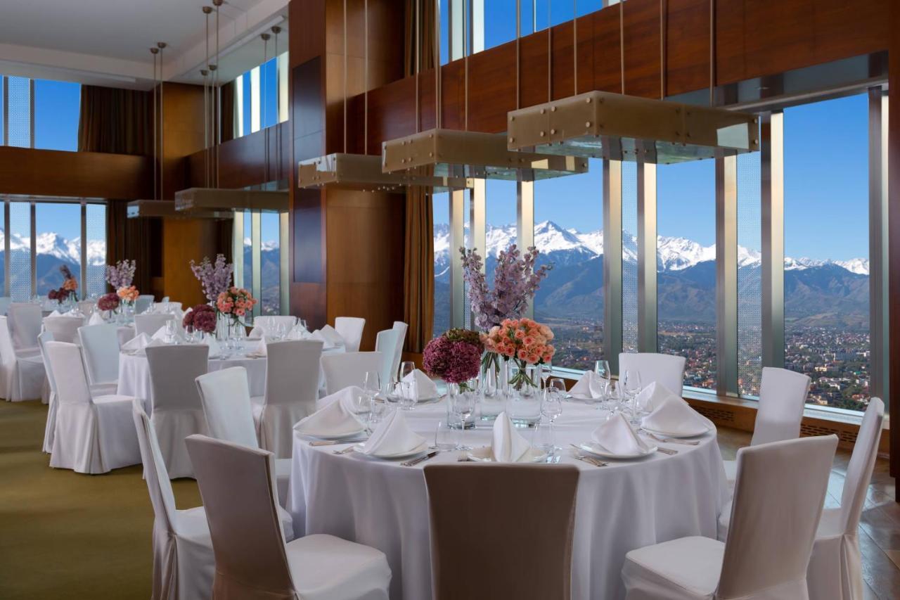 Hotel The Ritz-Carlton, Almaty Exterior foto